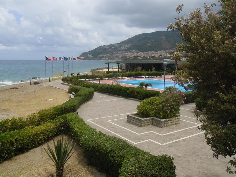 Villaggio Hotel Club Calanovellamare Piraino Bagian luar foto