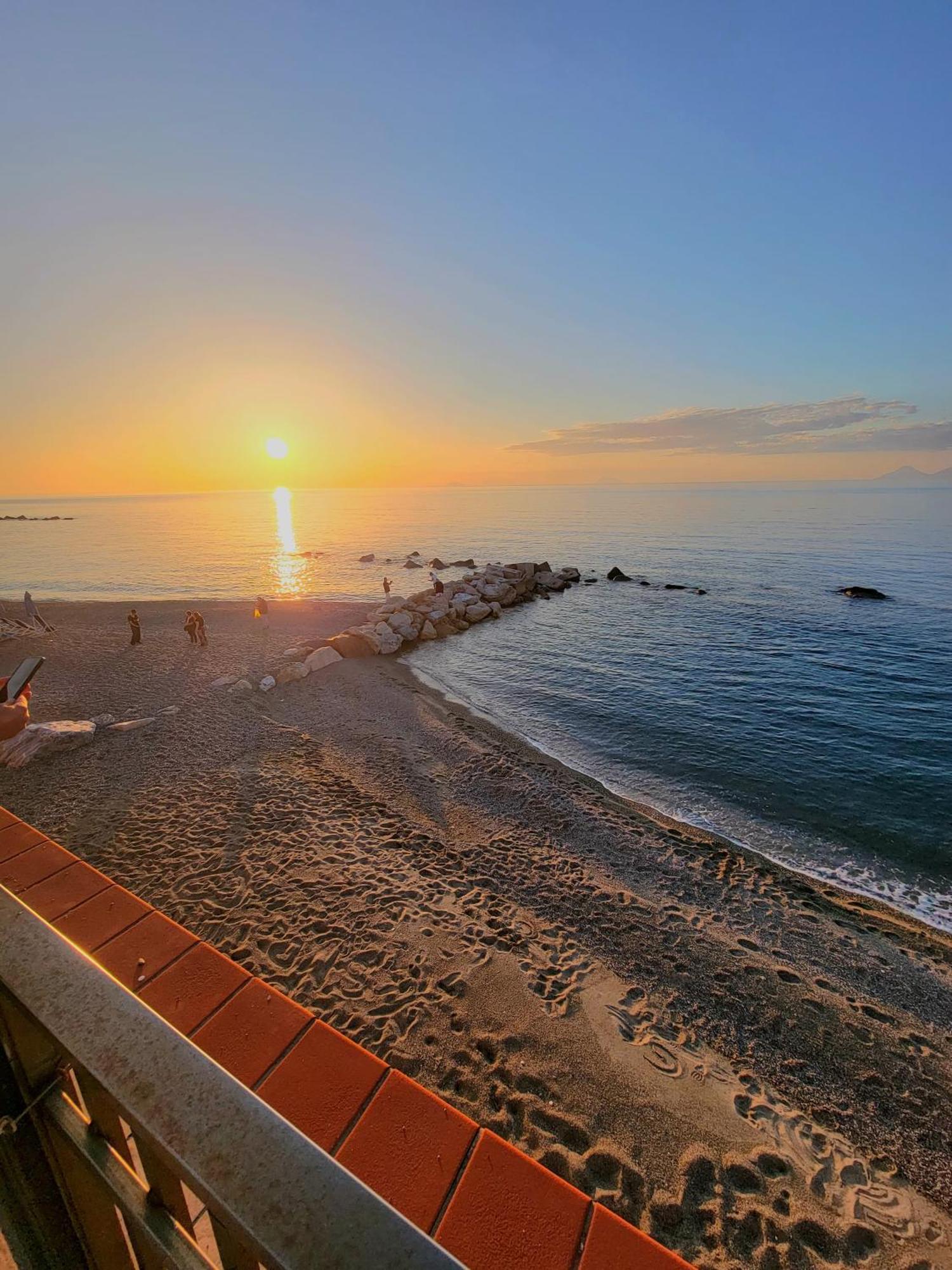 Villaggio Hotel Club Calanovellamare Piraino Bagian luar foto