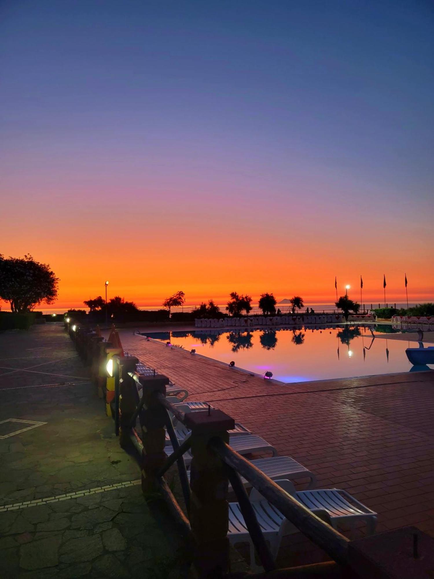 Villaggio Hotel Club Calanovellamare Piraino Bagian luar foto