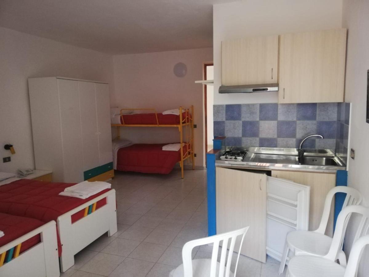 Villaggio Hotel Club Calanovellamare Piraino Bagian luar foto